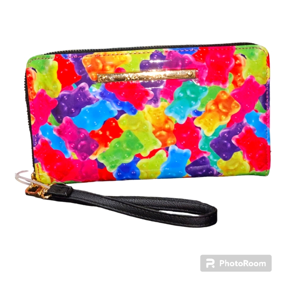 NWOT Betsey Jhonson Gummy Bear Wallet/Wristlet